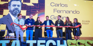 Foto de la feria Colombia Tech Week 2026 durante su inauguración en Bogotá.