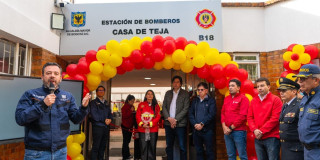 Foto de la nueva Estación de Bomberos Casa de Teja en Ciudad Bolívar, al sur de Bogotá.