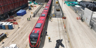 Foto de un tren del Metro de Bogotá.