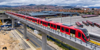 Foto que muestra vagones del Metro de Bogotá