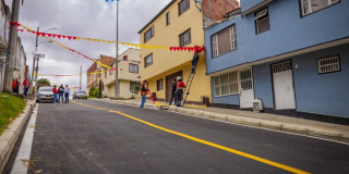 Foto de la malla vial intervenida en el barrio Villa de los Alpes, al suroriente de Bogotá.
