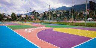 Cancha en el parque San Cristóbal