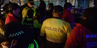 Foto de funcionarios del distrito en operativo de seguridad