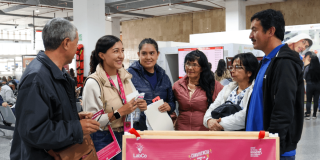 Personas durante evento de los diez años del Código de Convivencia.