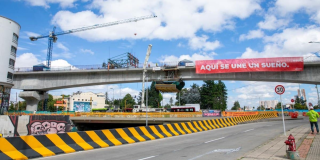 Foto del puente ferroviario del Metro de Bogotá