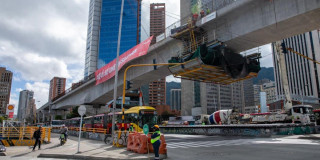 Foto de un frente de obra de la Línea 1 del Metro de Bogotá en la avenida Caracas.