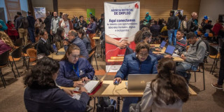 Personas asistentes a las ferias de empleo impulsada por la Secretaría Distrital de Desarrollo Económico.