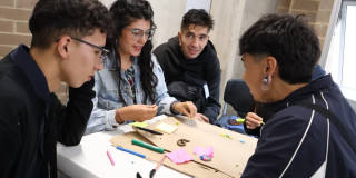 Jóvenes participando de las iniciativas de la Secretaría Distrital de Integración Social
