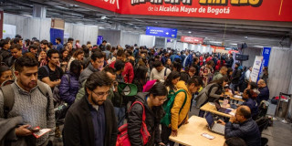 Participantes en la Megaria de Empleo en Bogotá