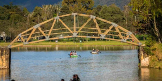 Lago de parque Simón Bolívar