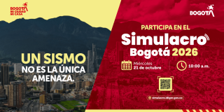 Afiche promocional del Simulacro Bogotá 2026 con fondo en tonos rojo y amarillo, ilustración de montañas, código QR y textos alusivos a la participación ciudadana en actividades de preparación.