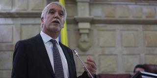Alcalde en Congreso de la República - Foto: Prensa Alcaldía Mayor / Camilo Monsalve