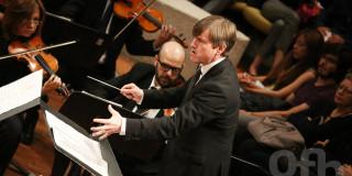 Alfredo Perl, gigante del teclado con la Orquesta Filarmónica de Bogotá
