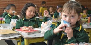 Refrigerios escolares en Bogotá - Foto: Prensa Secretaría de Educación 