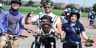 Ciclovía en familia - Foto: Instituto Distrital de Recreación y Deporte (IDRD)