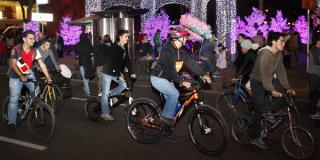 Disfrute de la Ciclovía Nocturna Navideña