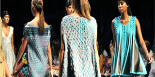 Microempresarios del barrio Policarpa celebran el día de la mujer con ‘Feria Moda para Ellas’