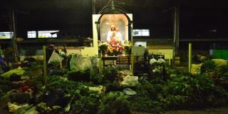 La Virgen ubicada en la Plaza Samper Mendoza - Foto: Fabricio Galindo (Plazas de Mercado)