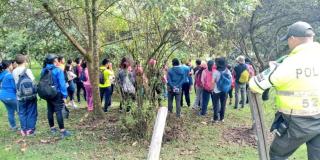 Momento de una caminata ecológica.