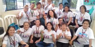Mujeres felices en la conmemoración del Día de la Mujer 