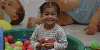 Niña sonriendo