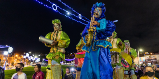 Personas disfrazadas