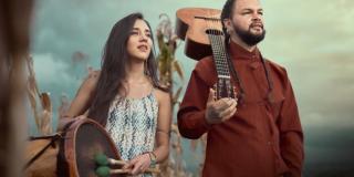 Música latinoamericana interpretada por Aleteos