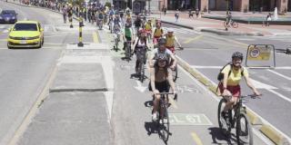 Ciclopaseo Rueda por Bogotá en Monareta