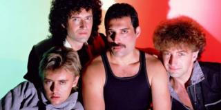 Proyección láser: Queen