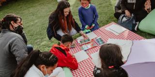 Familias reunidas