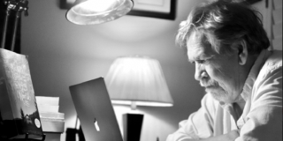 Benjamín Alire Sáenz