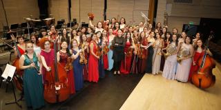  Orquesta Filarmónica de Mujeres