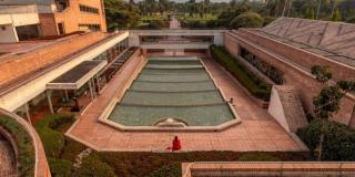 Sumérgete en un viaje 3D por las joyas bibliotecarias de Bogotá