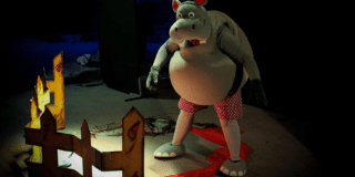 Imagen de los personajes de la obra en escena