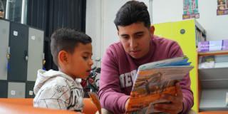 Imagen de Usuarios de BibloRed en actividades de lectura