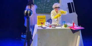 Imagen de Teatro familiar Las Fórmulas de Cornhelio 