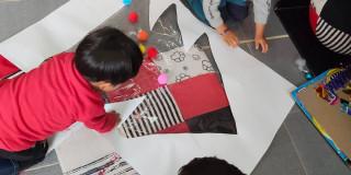 Foto que muestra niños jugando 