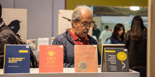 Imagen del escritor argentino Patricio Pron.