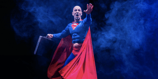 Imagen de la puesta en escena de una de las obras distritales que podrás disfutar en el FIAV 2026.