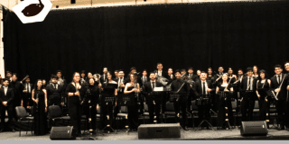 Imagen de los integrantes de la Banda Sinfónica de la Universidad Pedagógica.
