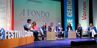 Imagen de personas en charla en Fundación Gabo 2025