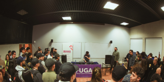 Imagen de grupo de personas en Monumentum LAB 2025.
