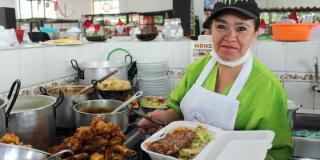 Gastronomía en plazas de mercado - Foto: IPES