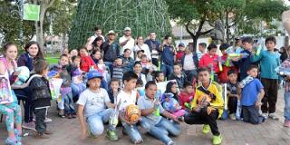 Más de 1300 regalos se entregaron en la localidad de Usaquén
