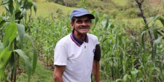 Genaldo Villalba es hoy un agricultor exitoso y un ejemplo para la comunidad - Foto: Alcaldía local de Sumapaz.