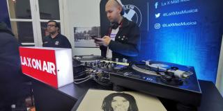 El vinilo sigue estando de moda en Bogotá El vinilo sigue estando de moda en Bogotá