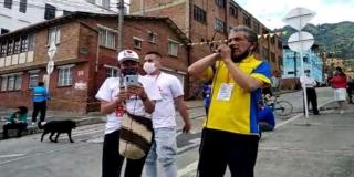 Chaparro, el narrador del pueblo.