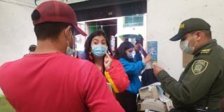 Tatequieto a parqueaderos de San Andresito y Plaza España con operativo de control liderado por la Alcaldía Local de Los Mártires