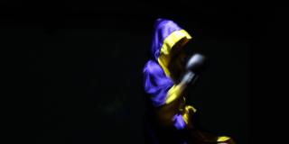 Golpe de conejo o barbilla de cristal - Foto: IDARTES