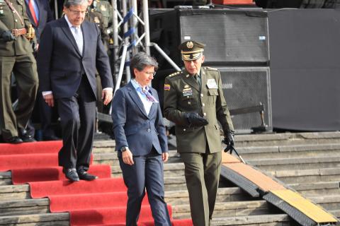 La Alcaldesa Claudia López advirtió que bajo el liderazgo del comandante de la Mebog estará la reducción de delitos de alto impacto - FOTO: Consejería de Comunicaciones